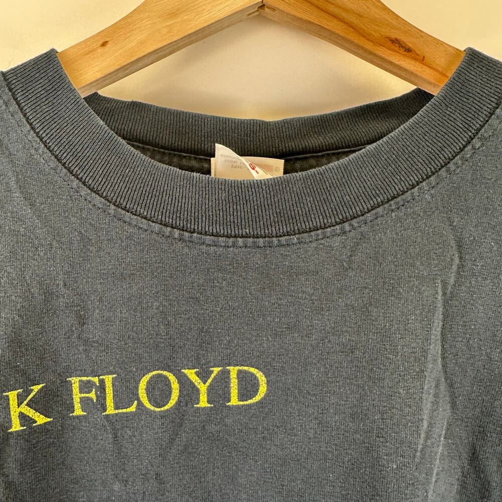 Vintage Pink Floyd Black Short Sleeve Band Tee Graphic Mens Size Small Lot of 2 - Picture 11 of 16
